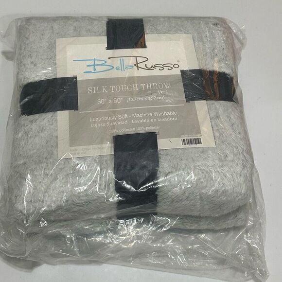 Bella Russo Silk Touch Throw 50” x 60” Luxuriously Soft Throw Blanket - Picture 1 of 3